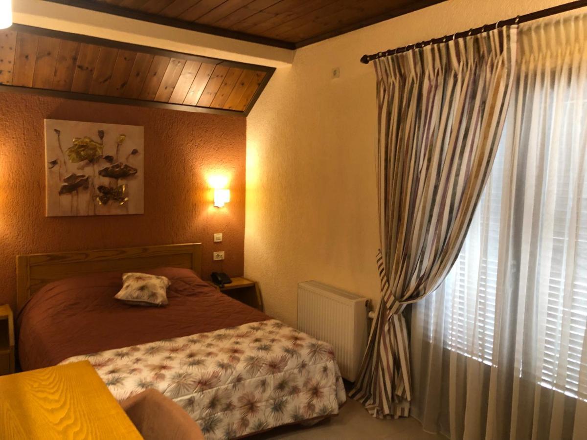 Asimina Guesthouse, Eptalofos Parnassos Bagian luar foto