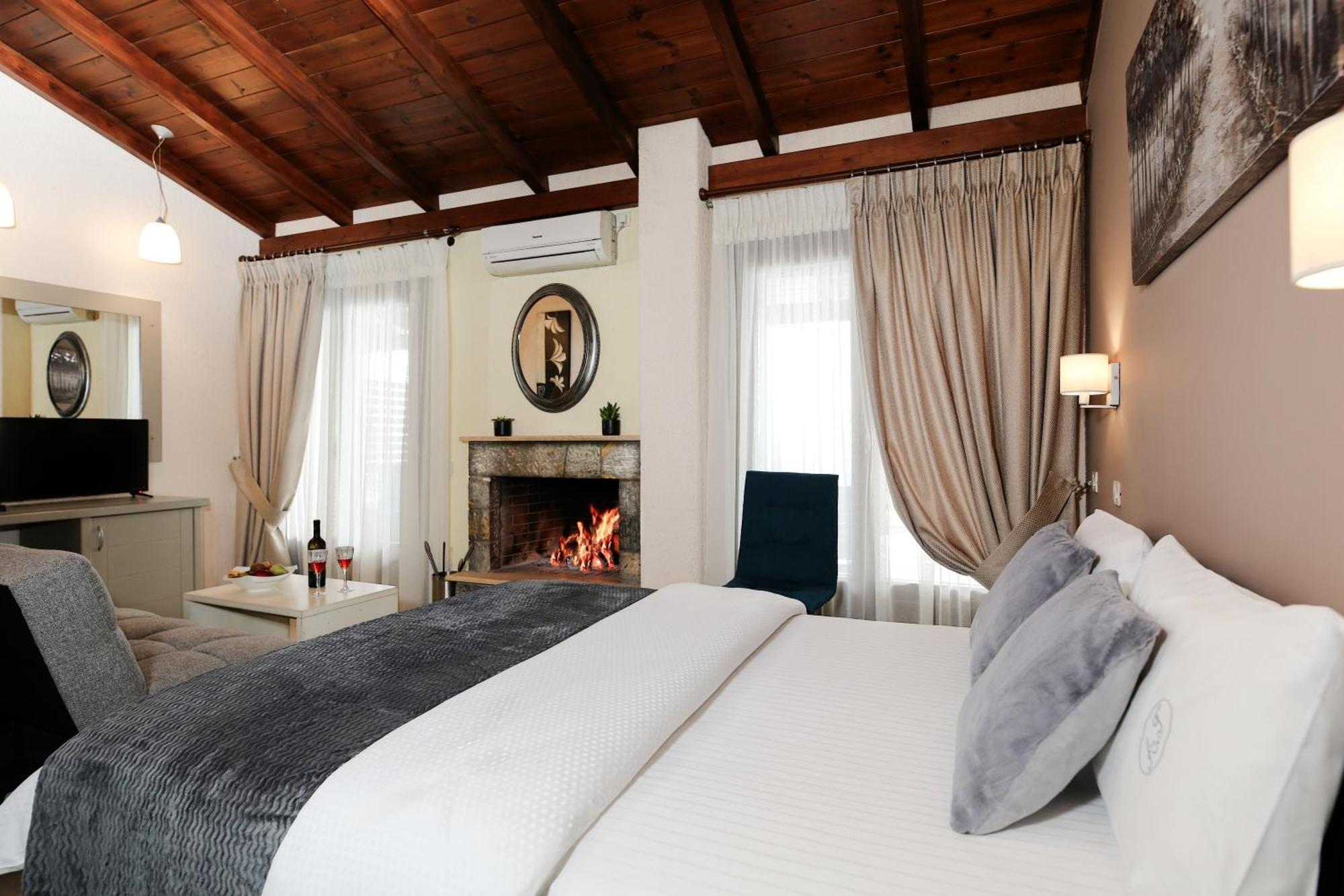 Asimina Guesthouse, Eptalofos Parnassos Bagian luar foto