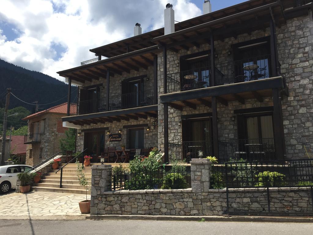 Asimina Guesthouse, Eptalofos Parnassos Bagian luar foto